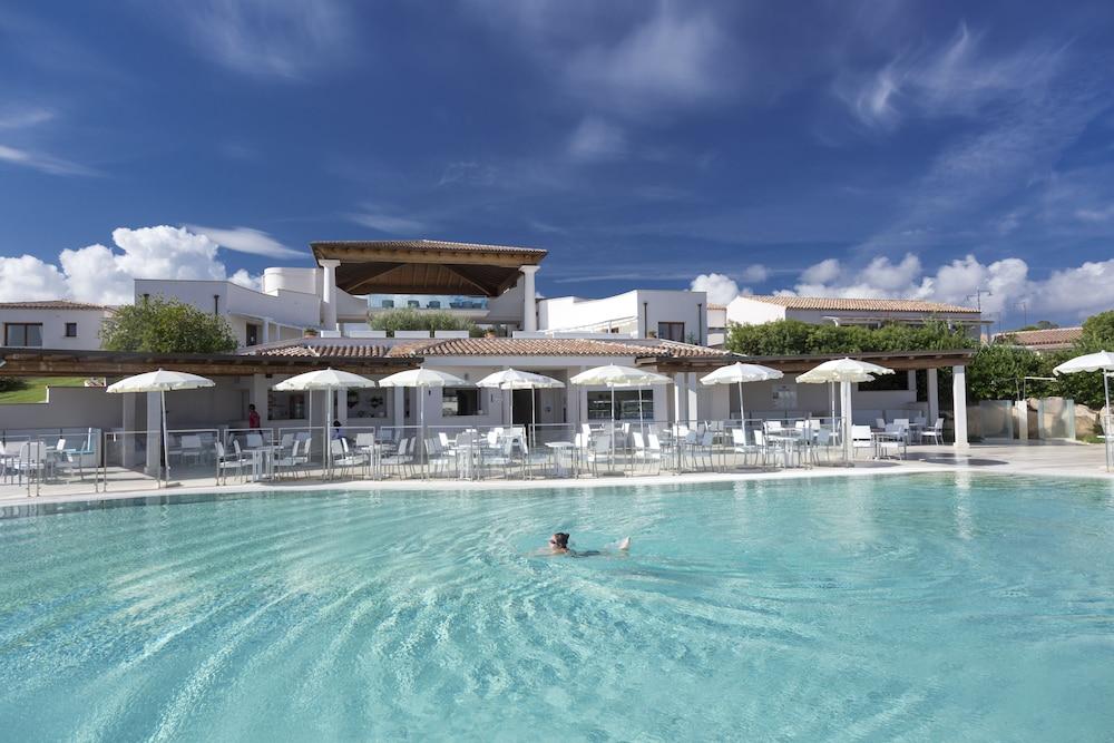 Grande Baia & Hotel 4*